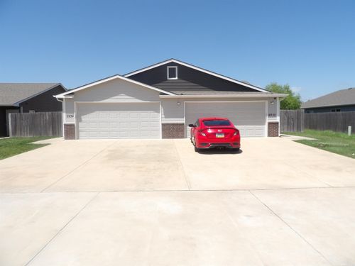 6934-6932-6934 N Hydraulic Ave, Park City, KS, 67219-1415 | Card Image