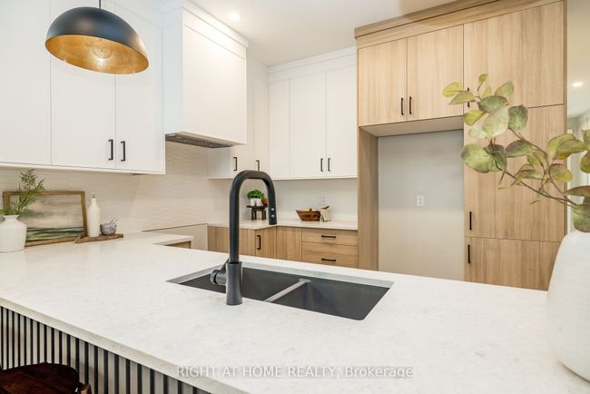 B - 8 Gardner St, House attached with 3 bedrooms, 3 bathrooms and 2 parking in Arnprior ON | Image 13