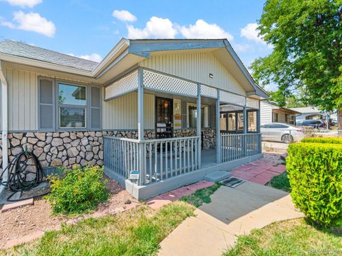 1431 S Meade St, Denver, CO, 80219-3849 | Card Image