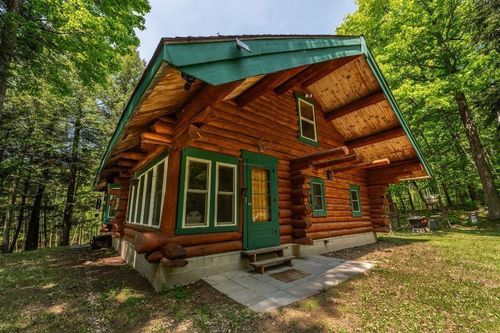 N12203 Bear Cave Road, SILVER CLIFF, WI, 54104 | Card Image