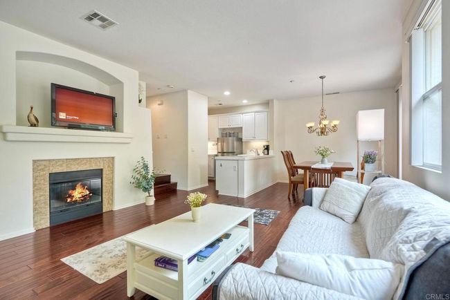 4049 Peninsula Dr, Condo with 3 bedrooms, 3 bathrooms and 2 parking in Carlsbad CA | Image 12