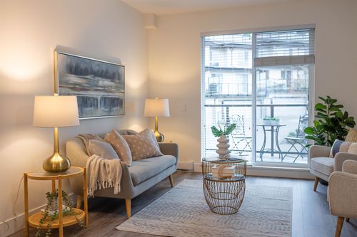 28-15775 Mountain View Dr, Surrey, BC, V3Z0W7 | Card Image