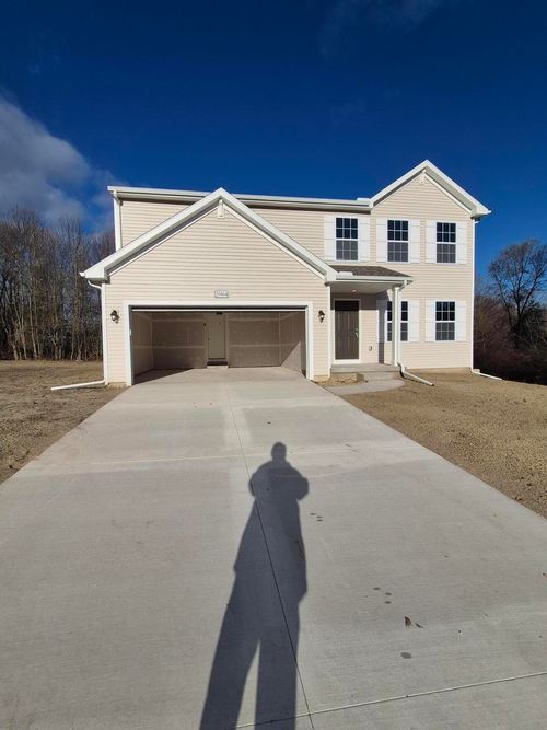 20804 Rolling Hills Ln, Big Rapids, MI, 49307-9787 | Card Image