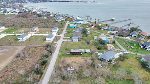 0000 Avenue N, Dickinson, TX, 77539 | Card Image