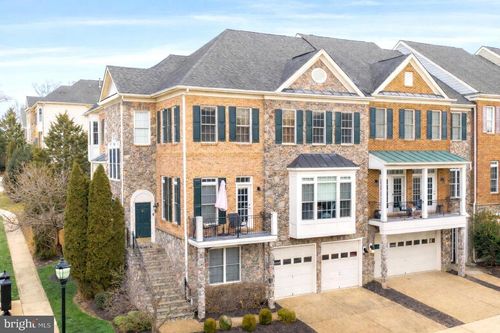 43720 Stone Fence Ter, LEESBURG, VA, 20176-8409 | Card Image