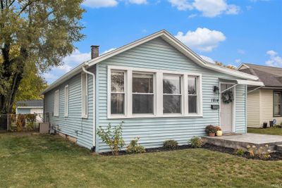 1814 Homewood Avenue, House other with 2 bedrooms, 1 bathrooms and null parking in Mishawaka IN | Image 3