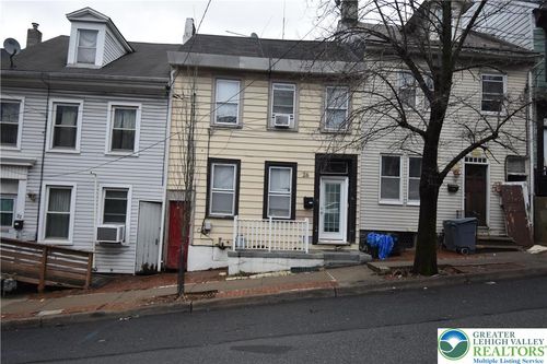 26 N 7th St, EASTON, PA, 18042-3472 | Card Image