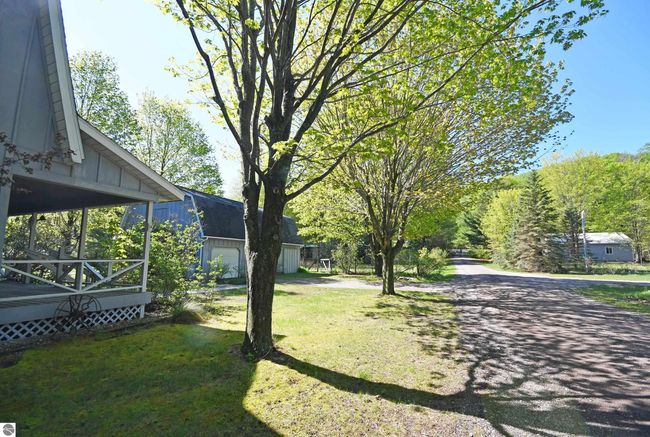 7950 S Shorebird Ln, House other with 3 bedrooms, 2 bathrooms and null parking in Empire MI | Image 4