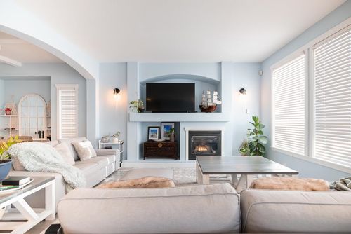 18940 72 Ave, Surrey, BC, V4N5M8 | Card Image