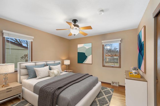 Nice size primary bedroom | Image 10