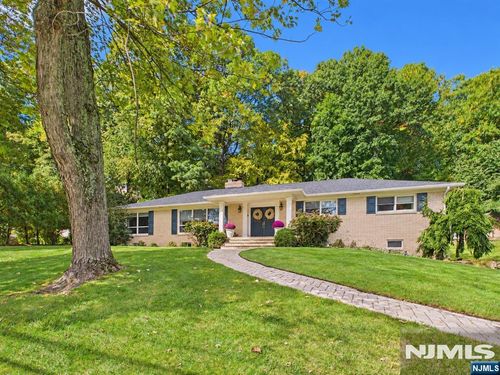 120 Beverly Road, Hawthorne, NJ, 07506 | Card Image