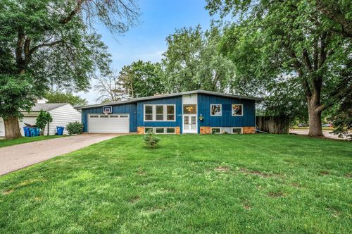 165 Craigbrook Way Ne, Fridley, MN, 55432-2426 | Card Image