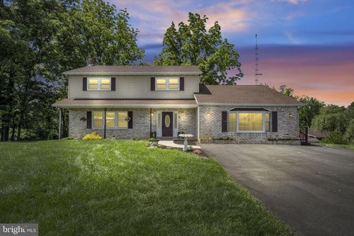 21 Loree Ln, SHIPPENSBURG, PA, 17257-9762 | Card Image