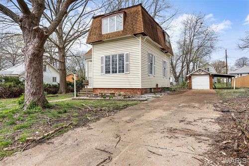 107 N 36th St, Belleville, IL, 62226-6231 | Card Image