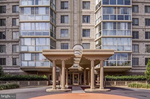 unit-920-19385 Cypress Ridge Ter, LEESBURG, VA, 20176-5169 | Card Image