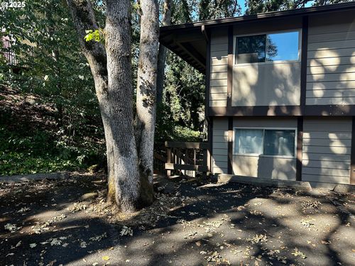 405 Madrona Ave Se, Salem, OR, 97302-4656 | Card Image