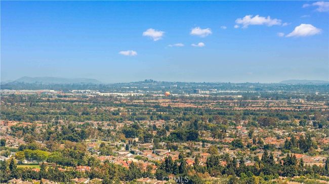 11 Asbury, House other with 4 bedrooms, 3 bathrooms and 2 parking in Irvine CA | Image 57