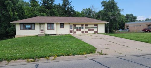 2820 N Service Dr, Red Wing, MN, 55066-1919 | Card Image