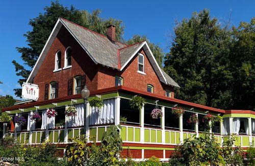 1 York St, Saratoga Springs, NY, 12866-2309 | Card Image