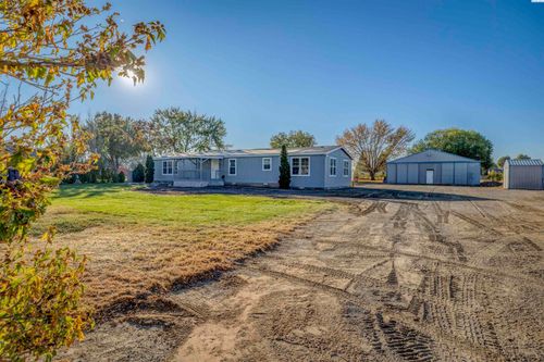 10631 S 2058 Pr Se, Kennewick, WA, 99337-6666 | Card Image