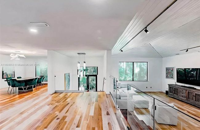 11300 Sw 94 Th Ave, House other with 5 bedrooms, 4 bathrooms and null parking in Miami FL | Image 20