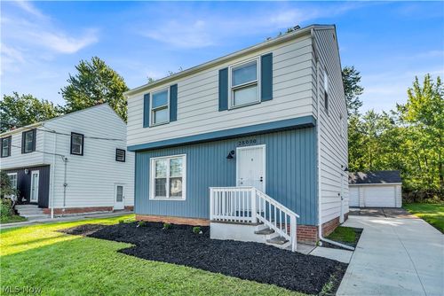 28000 Coolidge Dr, Euclid, OH, 44132-3508 | Card Image