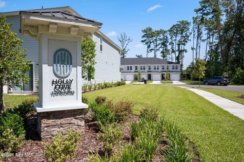 514 Holly Lakes Dr, Orange Park, FL, 32073-6801 | Card Image