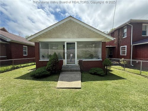 156 Hanging Rock Hwy, Logan, WV, 25601-5101 | Card Image