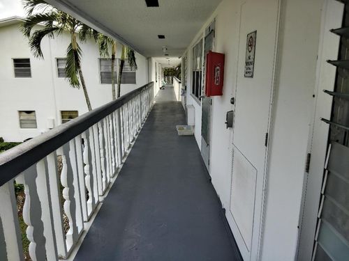 70 Canterbury C, West Palm Beach, FL, 33417-1363 | Card Image