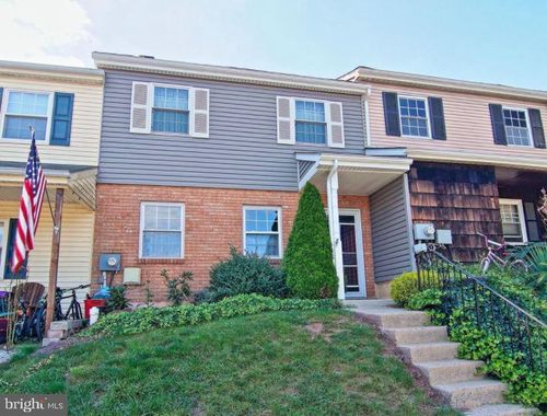 214 Lexington Rd, SCHWENKSVILLE, PA, 19473-1204 | Card Image