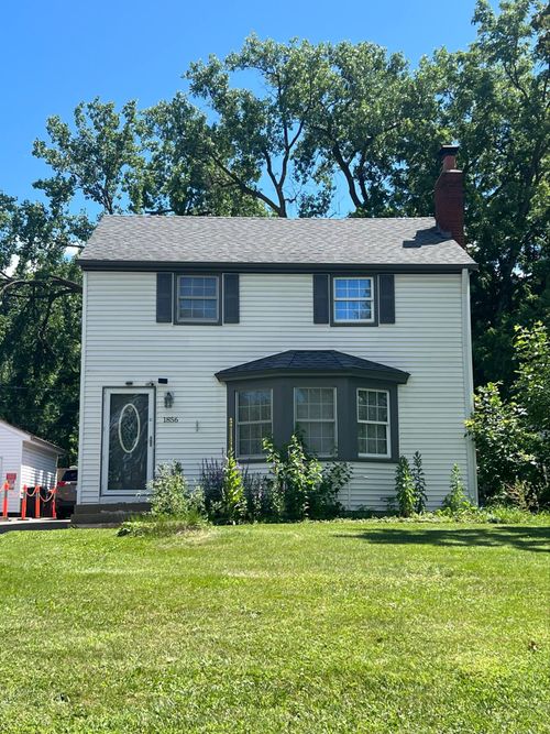 1856 Flandrau St, Maplewood, MN, 55109-4625 | Card Image