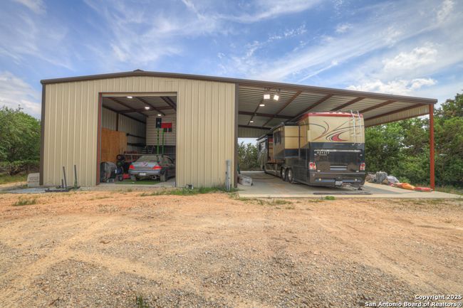 Workshop and RV parking pad | Image 39