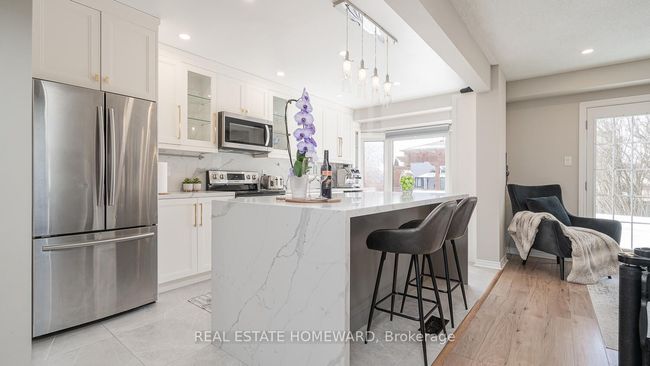 81 Hadden Cres, House other with 3 bedrooms, 3 bathrooms and 2 parking in Barrie ON | Image 7