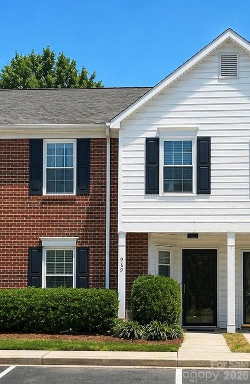 969 Heritage Pkwy, Fort Mill, SC, 29715-8333 | Card Image