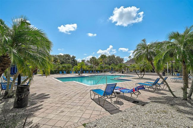 APT-204 - 8827 Manor Loop, Condo with 2 bedrooms, 2 bathrooms and null parking in Lakewood Ranch FL | Image 28