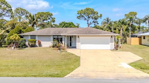 621 Se Voltair Ter, Port St Lucie, FL, 34983-3866 | Card Image