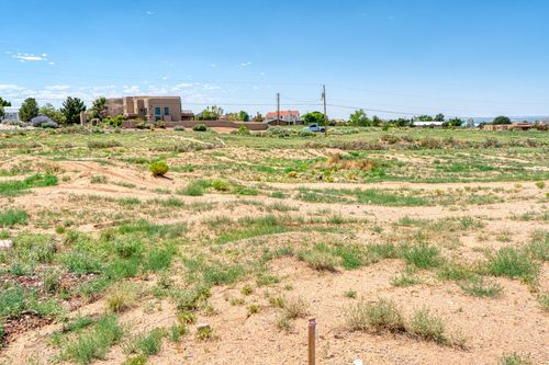 9001 Modesto Ave Ne, Albuquerque, NM, 87122 | Card Image