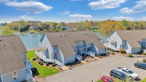 254 Blarney Stone Ct, Huddleston, VA, 24104-2800 | Card Image