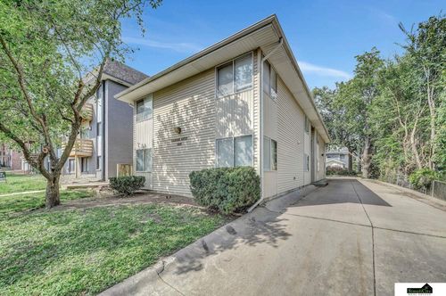 1221 S 22nd St, Lincoln, NE, 68502-1710 | Card Image