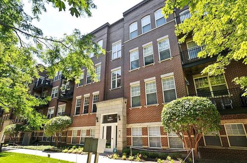 204-301 W Scott St, Chicago, IL, 60610-1885 | Card Image