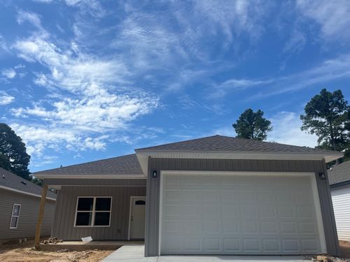 1821 Pinecroft St, Benton, AR, 72019-1721 | Card Image