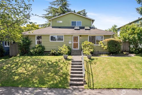 4821 S Brandon St, Seattle, WA, 98118-2359 | Card Image