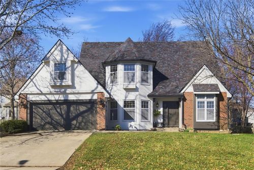 13810 Pembroke Ln, Leawood, KS, 66224-4505 | Card Image