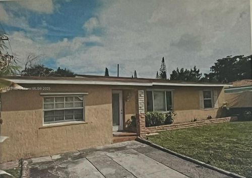 12625 Nw 1st Ct, North Miami, FL, 33168-4607 | Card Image