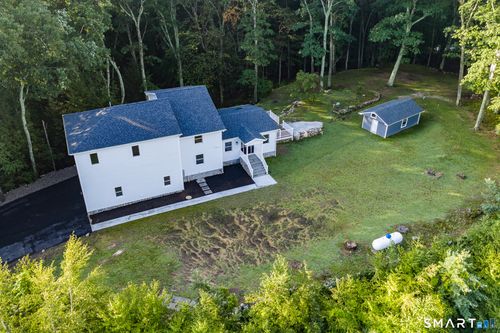 3 Boulder Creek Rd, Newtown, CT, 06470-5703 | Card Image
