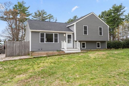 210 Plymouth St, Carver, MA, 02330-1042 | Card Image