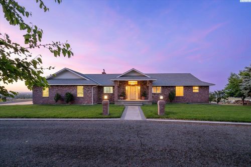 37129 S Olympia St, Kennewick, WA, 99337-4601 | Card Image