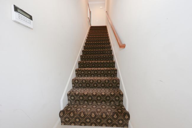 2C Manor Dr, Condo with 3 bedrooms, 2 bathrooms and null parking in Hooksett NH | Image 12