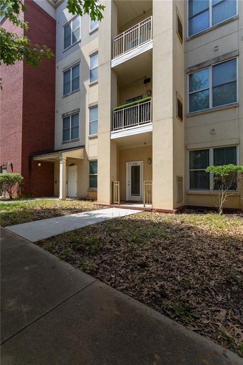 1144-870 Mayson Turner Rd Nw, Atlanta, GA, 30314-3433 | Card Image