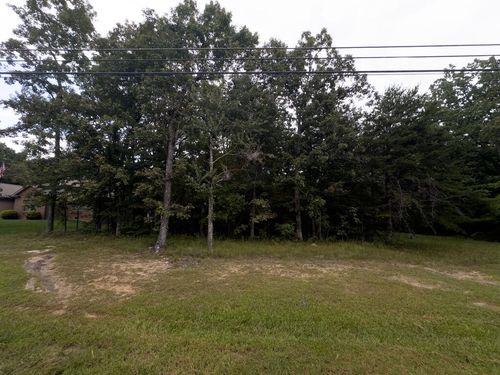 217 Westchester Dr, Crossville, TN, 38558-8322 | Card Image